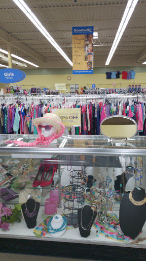Thrift Store «Goodwill Store and Donation Center», reviews and photos, 1484 E Ellis Rd, Norton Shores, MI 49444, USA