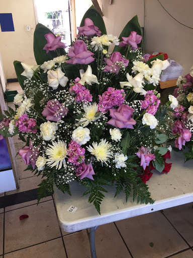Florist «Florals by Ana», reviews and photos, 4408 E Rosecrans Ave, Compton, CA 90221, USA