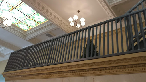 Book Store «Book Vault», reviews and photos, 105 S Market St, Oskaloosa, IA 52577, USA