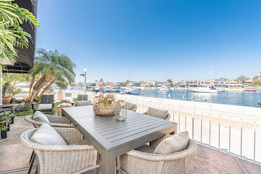 Beachview Realty image
