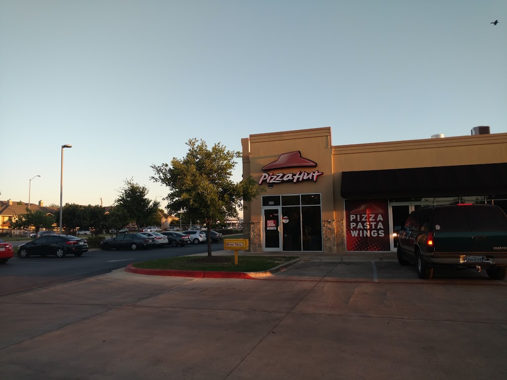 Pizza Hut 78664