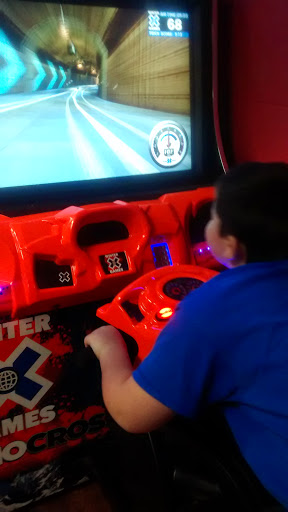 Bowling Alley «AMF Star Lanes», reviews and photos, 740 S Pleasantburg Dr, Greenville, SC 29607, USA