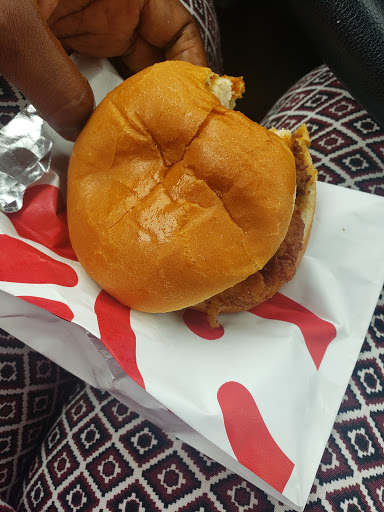 Fast Food Restaurant «Chick-fil-A», reviews and photos, 221 Banks Sta, Fayetteville, GA 30214, USA