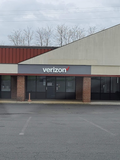 Cell Phone Store «Russell Cellular, Verizon Authorized Retailer», reviews and photos, 854 W Main St, New Holland, PA 17557, USA