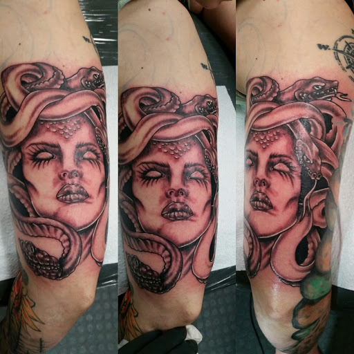 Tattoo Shop «Valhallas Gate Tattoo», reviews and photos, 201 Caldwell Blvd, Nampa, ID 83651, USA