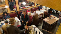 Atmosphère du Restaurant français Le Limousin à Versailles - n°13