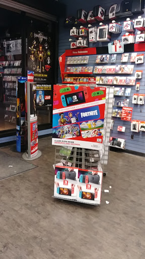 Video Game Store «GameStop», reviews and photos, 3 Xavier Dr, Yonkers, NY 10704, USA
