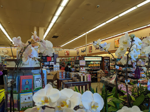 Supermarket «Jons Marketplace», reviews and photos, 600 E Colorado St, Glendale, CA 91205, USA