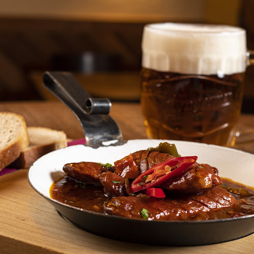 Beer Restaurant U Černého Medvěda (At the Black Bear) - Praha
