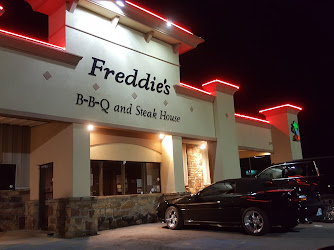 Freddie's BBQ & Steakhouse