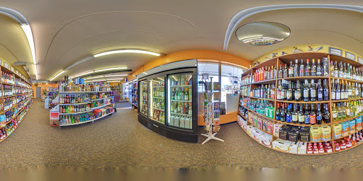 Wine Store «Vic Pierce Liquor», reviews and photos, 609 N Sherman Ave, Madison, WI 53704, USA