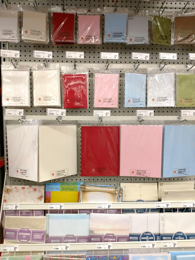 Office Supply Store «Staples», reviews and photos, 755 Lancaster Ave, Bryn Mawr, PA 19010, USA