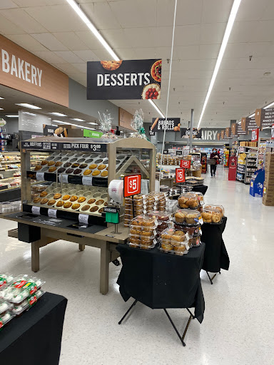 Supermarket «Giant», reviews and photos, 18250 Flower Hill Way, Gaithersburg, MD 20879, USA