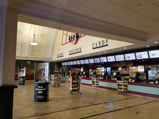 Movie Theater «Regal Cinemas Fox 16 & IMAX», reviews and photos, 22875 Brambleton Plaza, Brambleton, VA 20148, USA