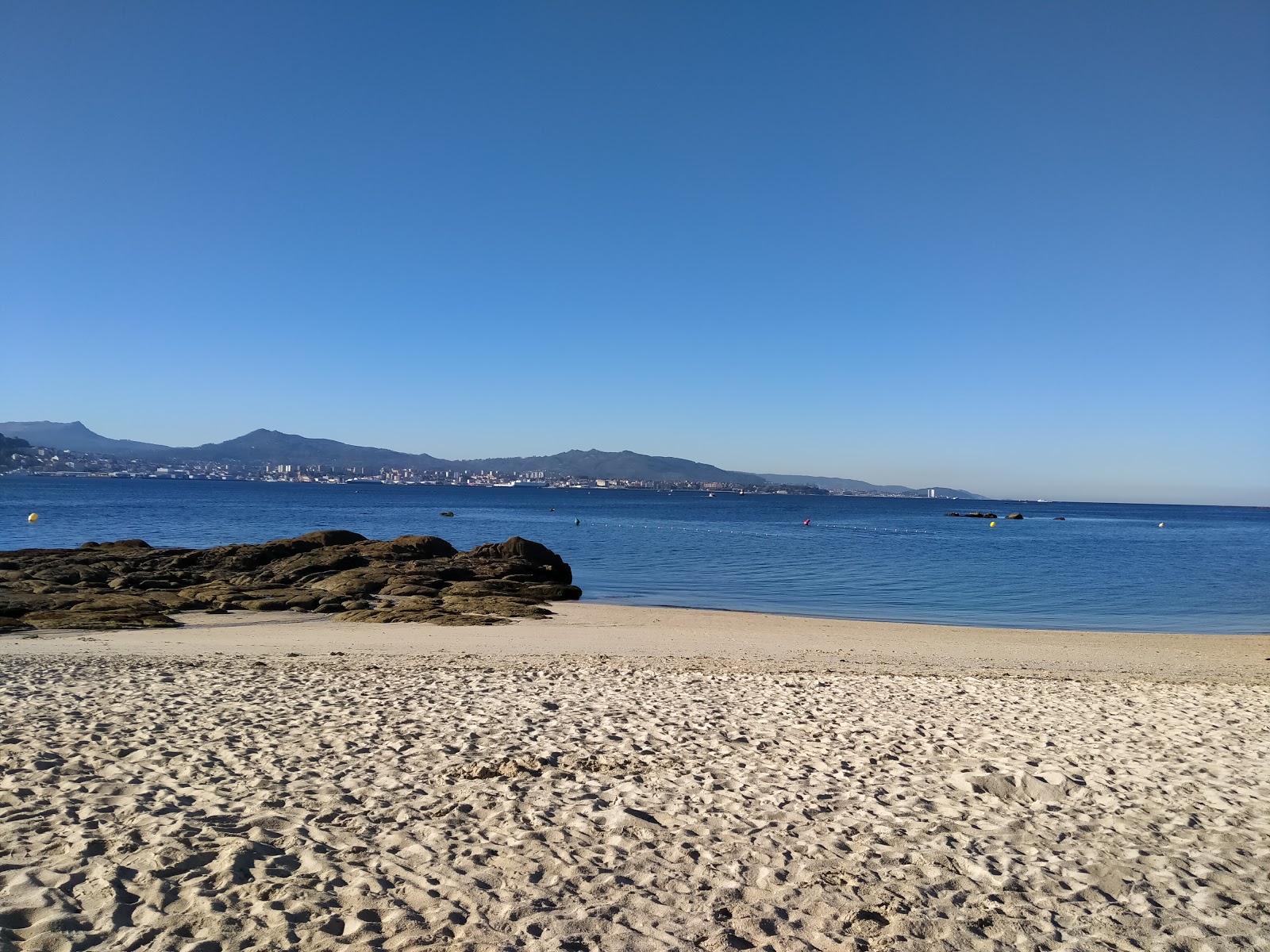 Valokuva Praia do Conista. puhtaustasolla melko puhdas