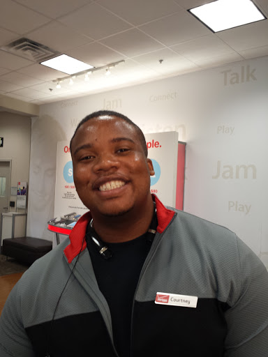 Cell Phone Store «Verizon», reviews and photos, 1118 Veterans Pkwy, Clarksville, IN 47129, USA