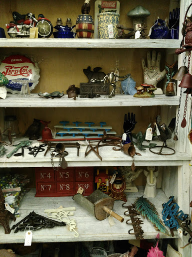 Antique Store «Craftiques Mall - NW Military», reviews and photos, 2375 NW Military Hwy, San Antonio, TX 78231, USA