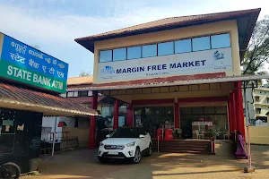 Spineys Margin Free Super Market | Thiruvalla image