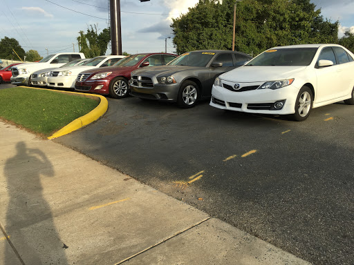 Used Car Dealer «NEW RIDE MOTORS», reviews and photos, 3800 N Tryon St, Charlotte, NC 28206, USA
