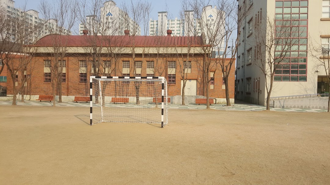 대구욱수초등학교