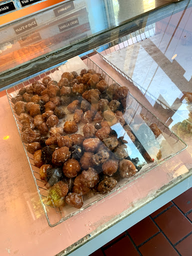 Donut Shop «Country Style Donuts», reviews and photos, 4300 Williamsburg Rd, Richmond, VA 23231, USA