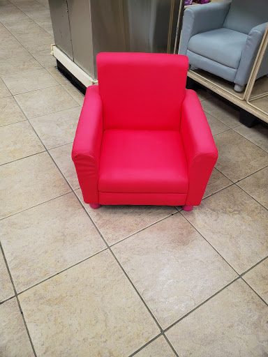 Home Goods Store «Christmas Tree Shops», reviews and photos, 5450 Brandywine Pkwy, Wilmington, DE 19803, USA