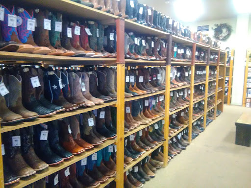 Western Apparel Store «Cavenders Boot City», reviews and photos