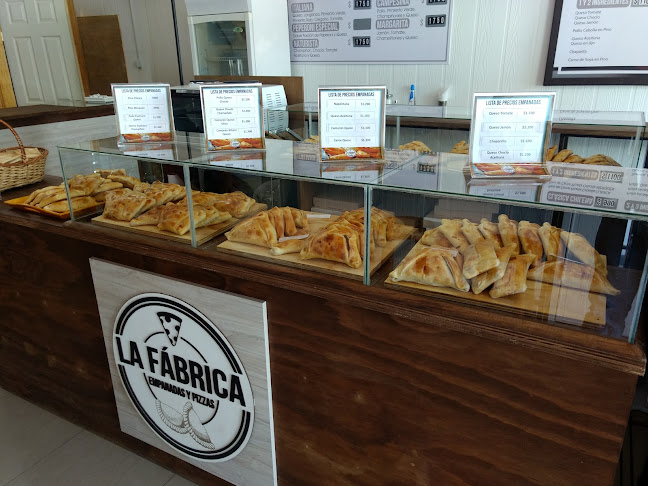Opiniones de La Fábrica de Empanadas y Pizzas en Talca - Restaurante