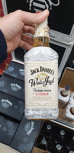 Wine Store «Wine Country», reviews and photos, 601 W Union Ave # 2, Bound Brook, NJ 08805, USA