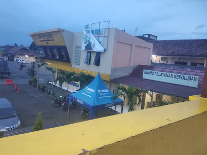 Oedin Knalpot - Jl. W. R. Supratman, Bandar Lampung