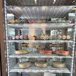 Photo n°5 de l'avis de Hanxiao.u fait le 17/06/2022 à 08:06 sur le  Arisbar Meraville à Bologna