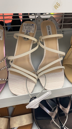 Clothing Store «Ross Dress for Less», reviews and photos, 3000 Gateway St, Springfield, OR 97477, USA