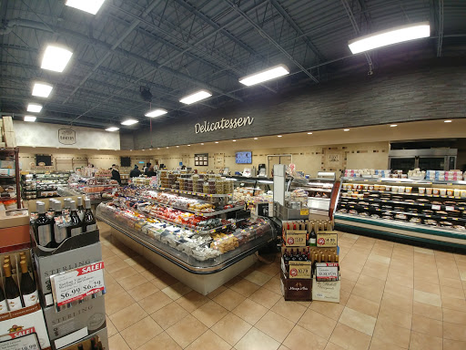 Grocery Store «Brookhaven Market», reviews and photos, 7516 Cass Ave, Darien, IL 60561, USA
