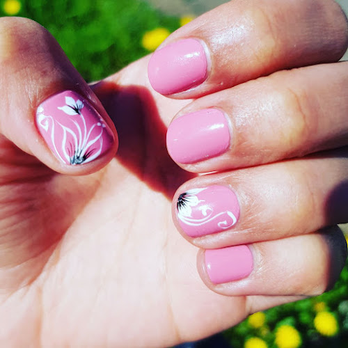 Reviews of Nail Lounge in Maidstone - Beauty salon