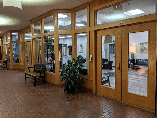 Beauty Salon «Elan Uptown Hair Salon», reviews and photos, 101 W Kirkwood Ave # 322, Bloomington, IN 47404, USA