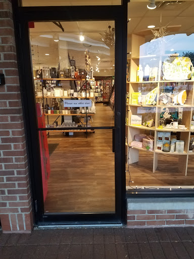 Gift Shop «FUN Cards and Gifts», reviews and photos, 1442 Waukegan Rd, Glenview, IL 60025, USA