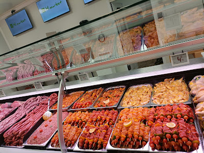 H Market Les Mureaux à Les Mureaux