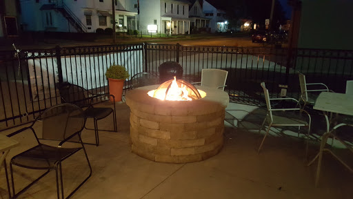 Restaurant «Watt Street Tavern», reviews and photos, 115 Watt St, Circleville, OH 43113, USA