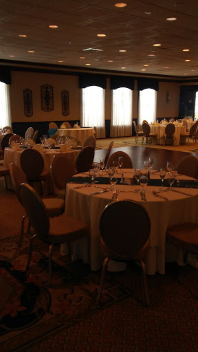 Yacht Club «The Club at Treasure Island», reviews and photos, 400 Treasure Island Causeway, Treasure Island, FL 33706, USA