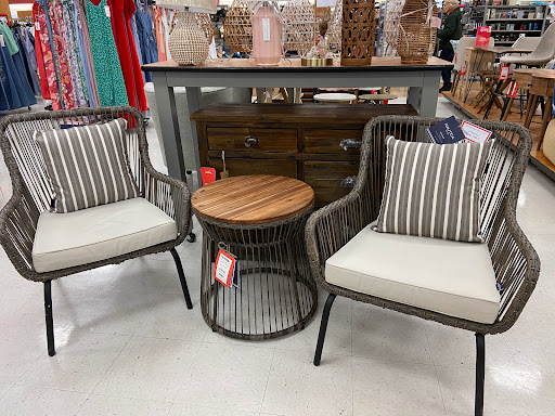 Department Store «T.J. Maxx», reviews and photos, 865 Bridgeport Ave, Shelton, CT 06484, USA