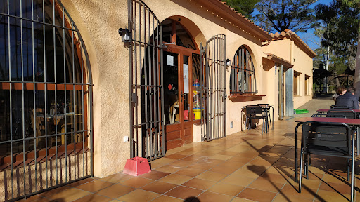 Restaurant Bar Club Nàutic Darnius, Restaurante en Darnius,Girona