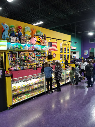 Amusement Center «Grand Slam», reviews and photos, 12425 River Ridge Blvd, Burnsville, MN 55337, USA