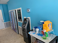 Condes Laundromat - Photo 7 - Car repair in Tampa, FL, Tampa