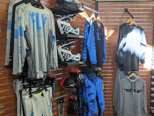 Motorcycle Dealer «2Brothers Powersports», reviews and photos, 905 Oak Ave S, Onalaska, WI 54650, USA