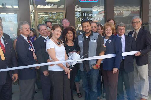 Locksmith «Brucar Locksmith», reviews and photos, 355 E Avenida De Los Arboles, Thousand Oaks, CA 91360, USA