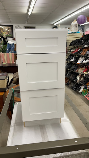 Thrift Store «JUNK 4 UR TRUNK THRIFT STORE», reviews and photos, 5494 New Jesup Hwy, Brunswick, GA 31523, USA