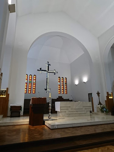 Avaliações doIgreja Paroquial de Cristo Rei em Porto - Igreja