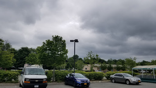 Shopping Mall «Yorktown Green Shopping Center», reviews and photos, 335 Downing Dr, Yorktown Heights, NY 10598, USA