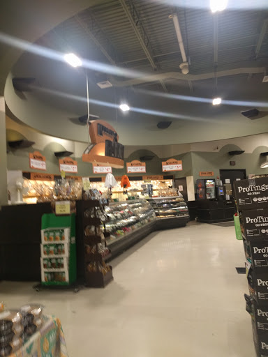 Supermarket «King Kullen», reviews and photos, 52 E Montauk Hwy, Hampton Bays, NY 11946, USA