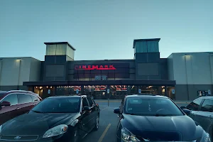 Cinemark Melrose Park and XD image